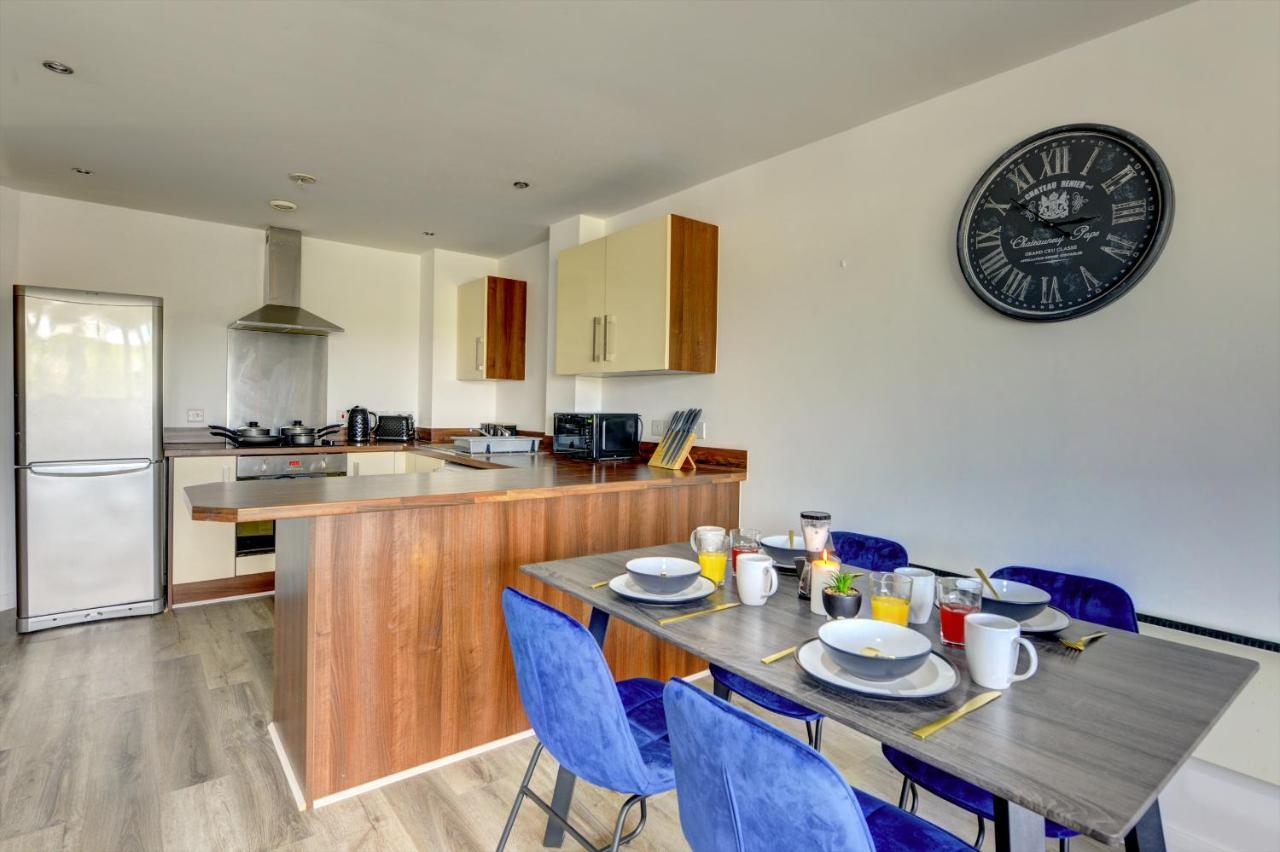 Spacious - Penthouse 2 Bed Apartment With Secure Allocated Parking Sheffield Exterior foto